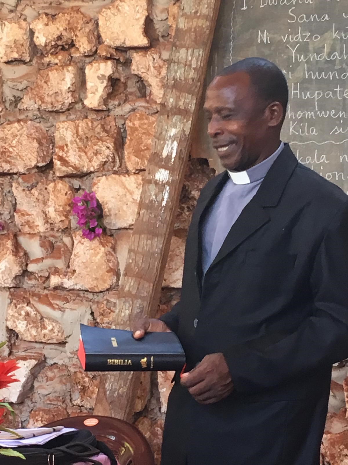 Leader with new Bible translation